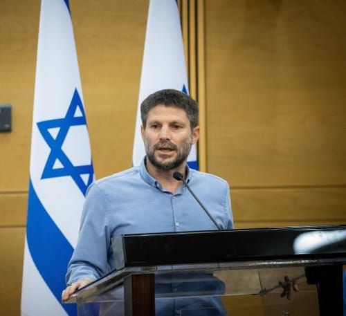 סמוטריץ תוקף: איילת שקד לא אומרת אמת