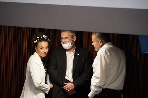 האופוזיציה החרימה: ועדות הכנסת אושרו ברוב של 60:0