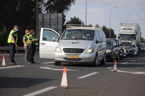 ראש העיר הודיע: אין כניסה לעיר למי שאינו מחוסן