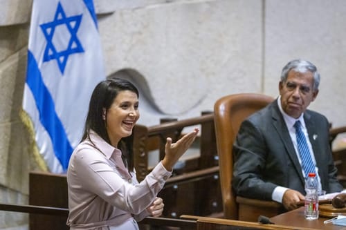 למרות הבקשה: האופוזיציה בבשורה רעה לשירלי פינטו