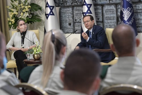 נשיא המדינה ורעייתו אירחו את חבריו של בראל חדריה ז"ל