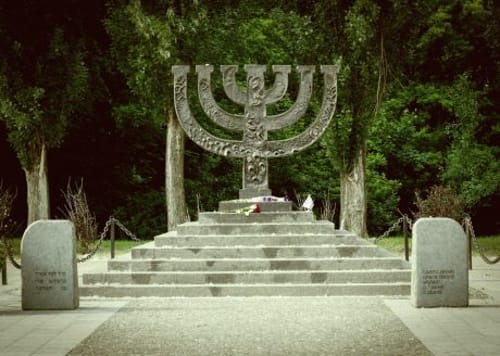 שגריר רוסיה: "לא הפצצנו את באבי יאר, זה פייק"