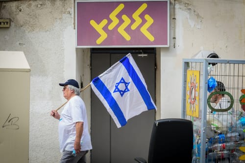 מפקדת גל"צ לשדרים: לא לקדם עמדות בהתלהמות