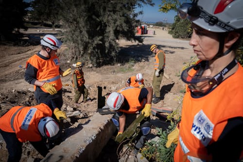רעידת אדמה קלה הורגשה לפני מספר דקות בישראל
