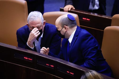 שוב: גנץ לא עדכן את בנט וגרם למשבר