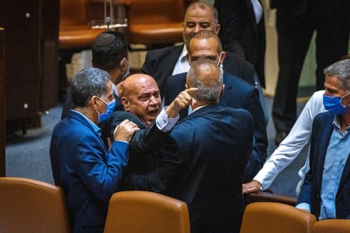 "שחקן נשמה"; סמוטריץ' מחמיא לעיסאווי פריג'