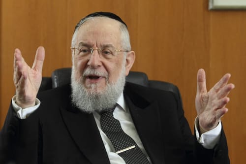 הממשלה החליטה: הוארכה כהונתו של הרב לאו