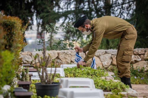 אחות שכולה: "החלטנו לא להגיע יותר לטקס"