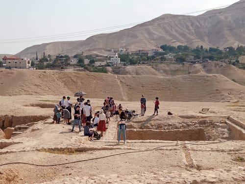 לכבוד חנוכה: סיור מיוחד בארמונות החשמונאים