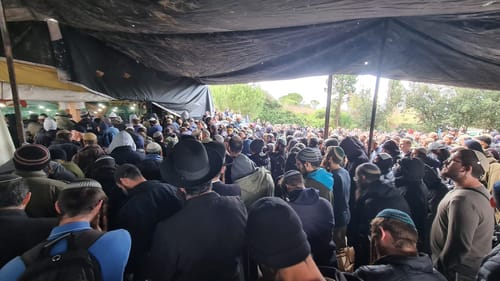 "דם עבדיו יקום": יהודה דימנטמן מובא למנוחות