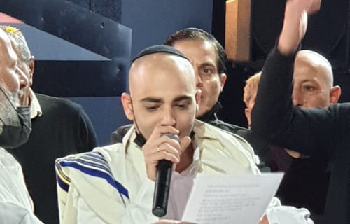 תוך כדי הגל החמישי: זה השם שבחר שיר לוי לבנו