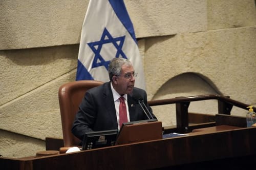 יו"ר הכנסת בטור מיוחד לסרוגים: "צריך לשנות כיוון"