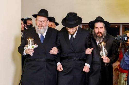 הרב הראשי של אוקראינה: סייעו לנו בשעה קשה זו