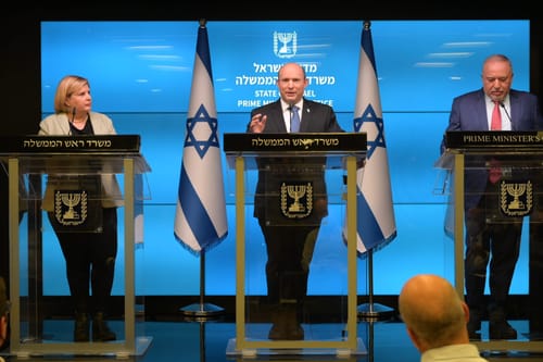 הלחץ עבד: הממשלה בשורת הקלות כלכליות
