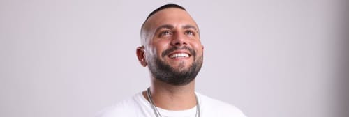 אלקנה מרציאנו "כל המדינה" | למה הקליפ כל כך פשוט?