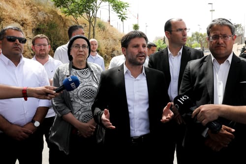 חברי הציונות הדתית: הקמת יישובים זה צו השעה