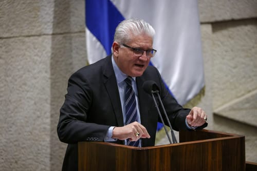 "מוקדם לדבר": אבידר מגיב לשמועות שיקים מפלגה