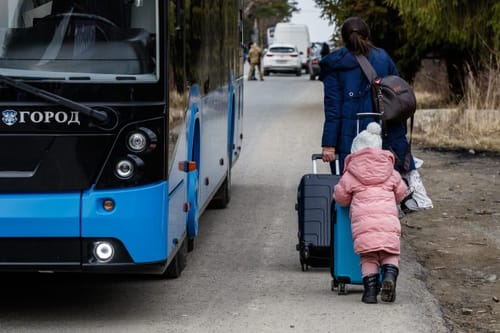 "יותר מרבע מהאוכלוסייה הפכו לפליטים"