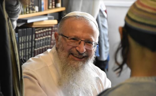 הרב שמואל אליהו לד"ר פרנקל: "טעית; תחזור בך"