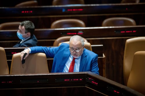 ליברמן מאיים לעכב את פיזור הכנסת: "אבסורד"