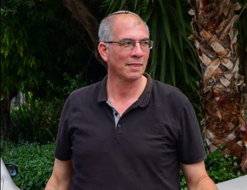 לפני פירוק: בנט נפגש היום עם אורבך ושקד