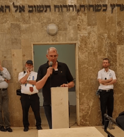 אורבך: "הבת שלי שאלה אם זה קרה בגלל הקללות"