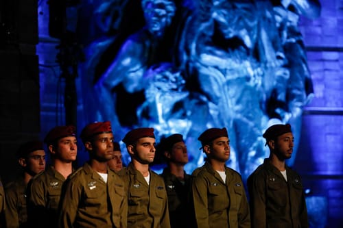 לזכור ולא לשכוח: 6 מיליון יהודים שנספו בשואה