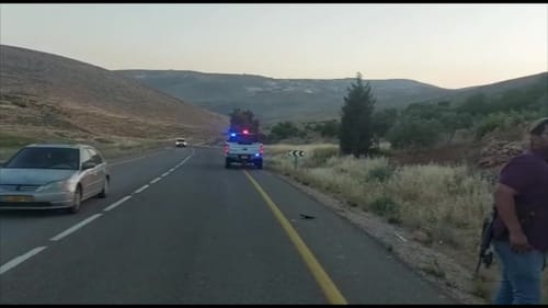 מטען צד התפוצץ ליד רכב בו נסעו יהודים בכביש אלון
