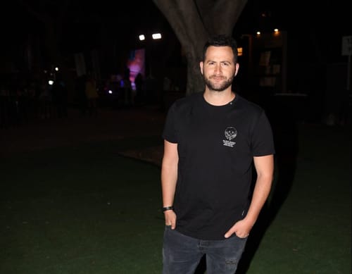 גיא הוכמן בפוסט אישי: "אמא זו אמא, גם אם היא קצת אחרת"