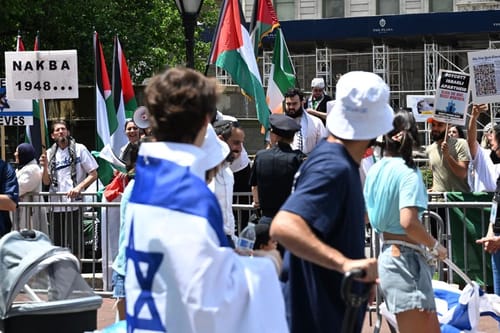 קריאות נאצה לעבר הח"כים במצעד התמיכה בניו יורק