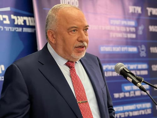 ליברמן: נתניהו מוביל את עם ישראל לחורבן בית שלישי