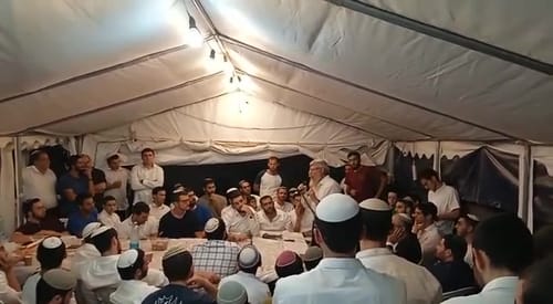 סערה בעקבות דברי הרב קוסטינר: "הומואים הביתה"