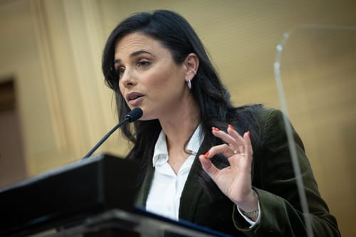 שקד: "אנחנו עושים הכל כדי שחומש לא תפונה"
