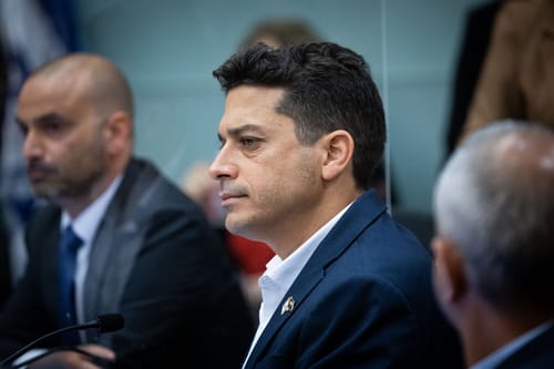 האם בית המשפט יפסוק לטובת שיקלי?
