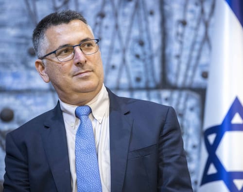 איבד כיוון? חידת סער תכריע את גורל הקואליציה