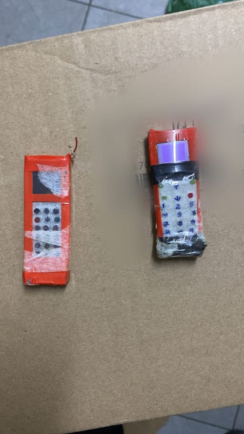 טלפונים ונשקים: שב"ס פשט על בתי סוהר ביטחוניים