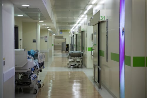 הגיע הזמן: עודכנו ההנחיות לטיפול בנפגעות עבירות מין