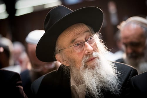 הרב טאו: "עלייה להר הבית מחלישה את הריבונות"