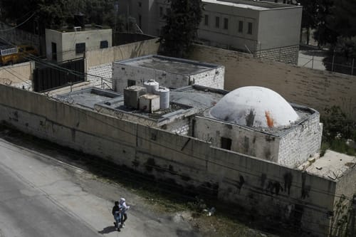 מח"ט שומרון רועי צוויג ושני מתפללים נפצעו בפיגוע ירי