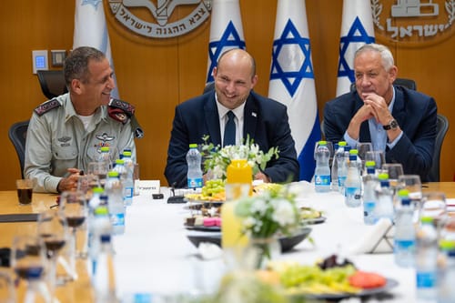 צה"ל נפרד מנפתלי בנט: "הבנת לעומק את הצרכים"