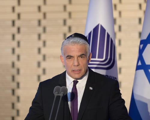 לפיד: "המאבק בטרור הוא לא עניין פוליטי"