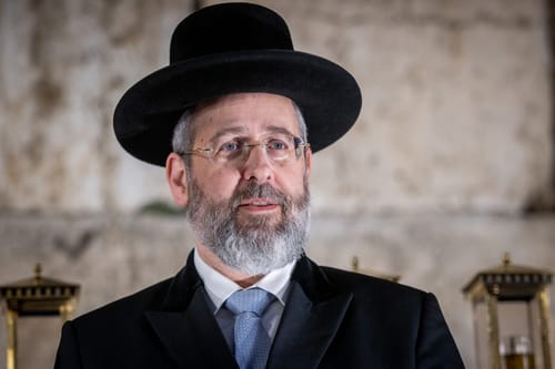 הרב דוד לאו הוסיף קטע להגדה של פסח