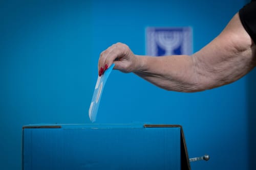 שובר שוויון: המצביע הדתי שעשוי להכריע את הבחירות