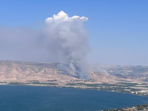 3 מוקדי שריפות בגולן: כביש 98 נחסם לתנועה