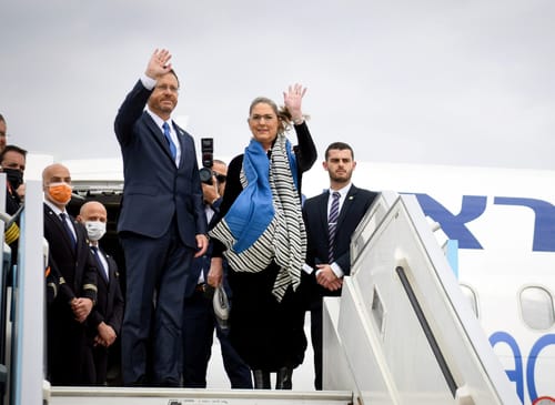 125 שנה לקונגרס הציוני הראשון: הרצוג יבקר בבאזל