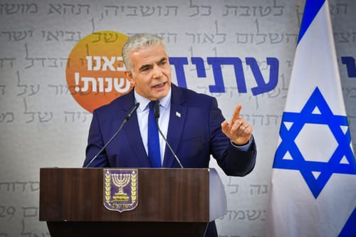 לפיד פונה למצביעי הליכוד: "בשביל זה הצבעתם?"