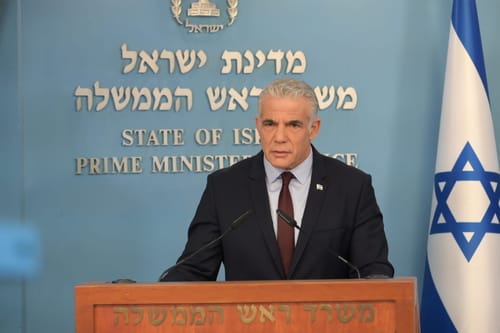 לפיד: להגיע לאומן בחגי תשרי – סכנת חיים