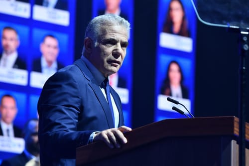 לפיד על הקצין שנהרג: "לוחם בכל רמ"ח אבריו"