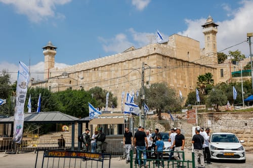 אייל גלמן זכה בבחירות ליישוב היהודי בחברון