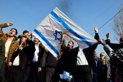 הקהילה היהודית באיראן: "אל תגיעו לבתי הכנסת"